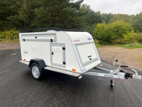 Selandia Trailer - Dogs 4 hundetrailer med elventilation og bremser