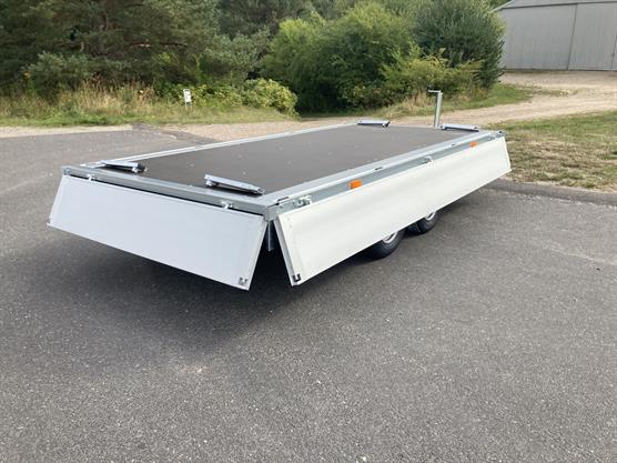 VZ light boogietrailer 367x182 med nedfældige sider