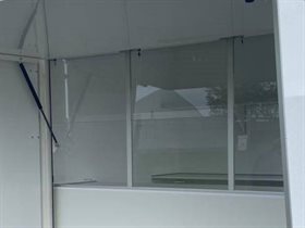 Plexiglas f. salgsåbning Aeroline 250 salgsvogn