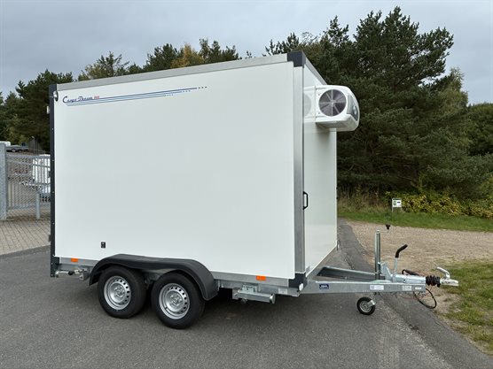 Selandia Trailer - TFF 300-2700 frysetrailer m/kødophæng