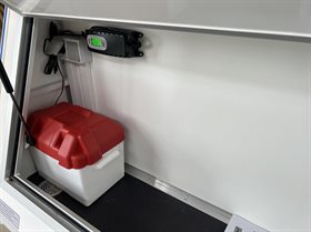 Batteri m/lader f. el-ventilation hundetrailer 