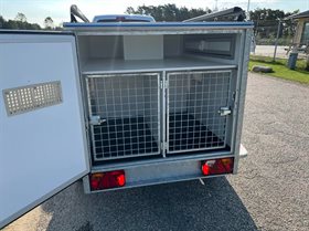 Dogs 2 hundetrailer med elventilation