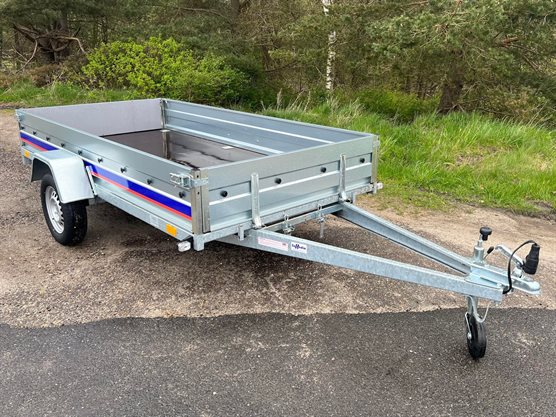 B.7530U fritidstrailer